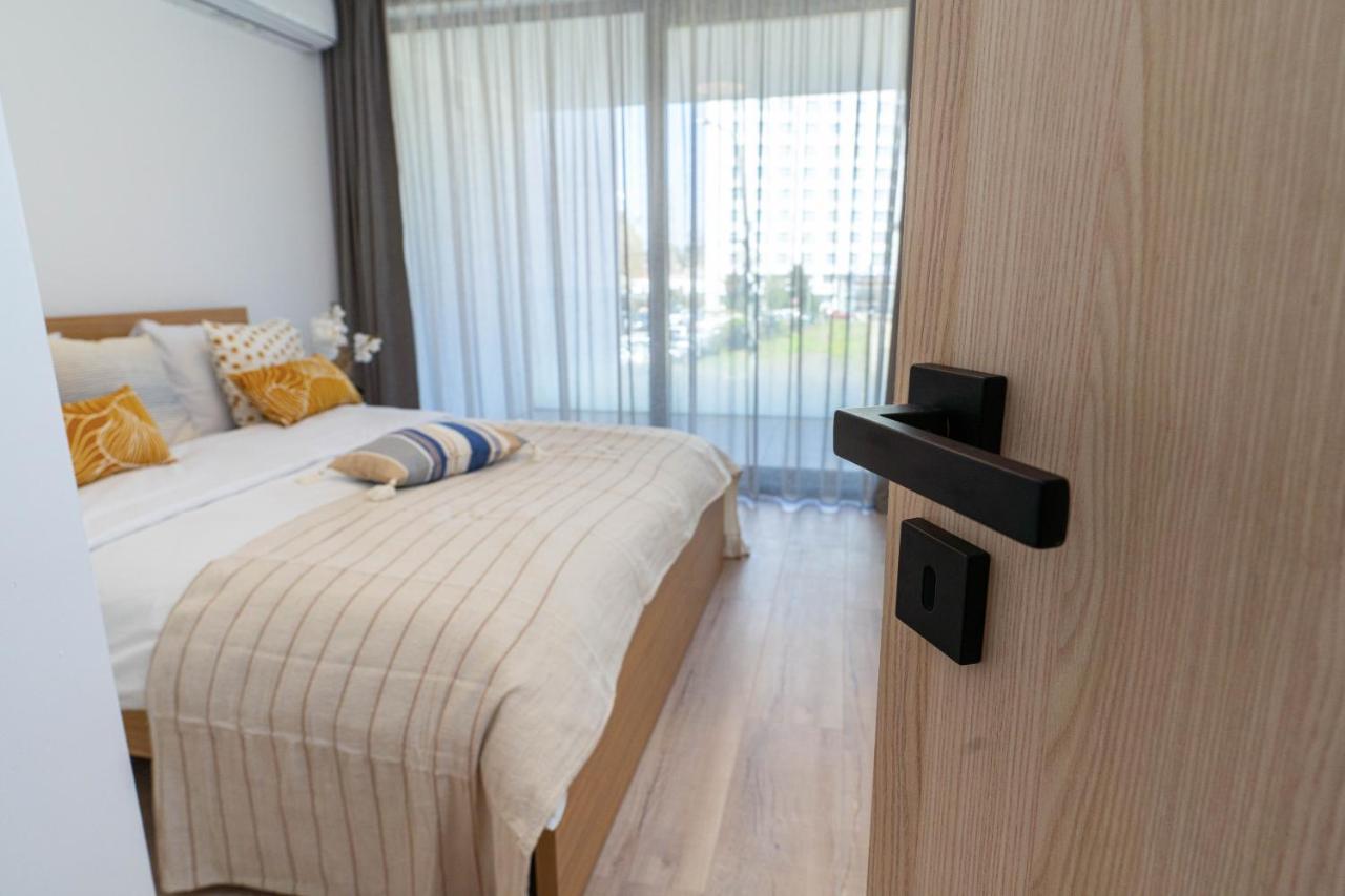 Amaris Aparthotel Eforie Nord Exteriör bild